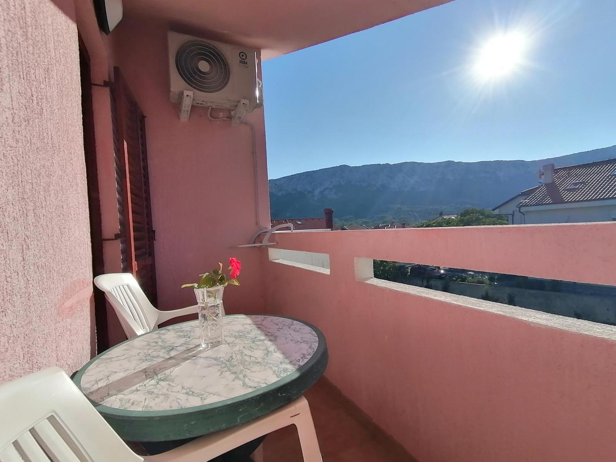 Mirjana F Apartaments Baška Εξωτερικό φωτογραφία