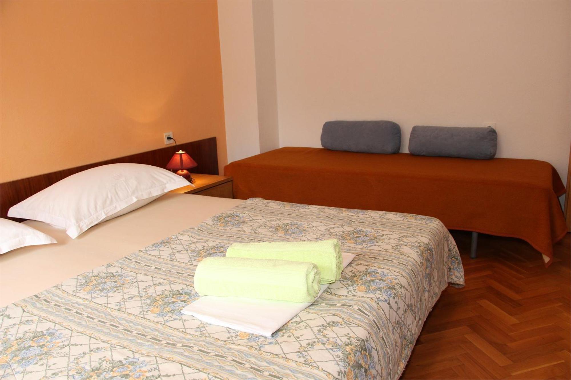 Mirjana F Apartaments Baška Εξωτερικό φωτογραφία