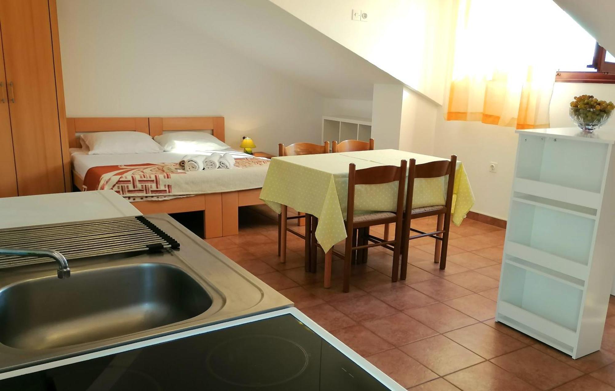 Mirjana F Apartaments Baška Εξωτερικό φωτογραφία